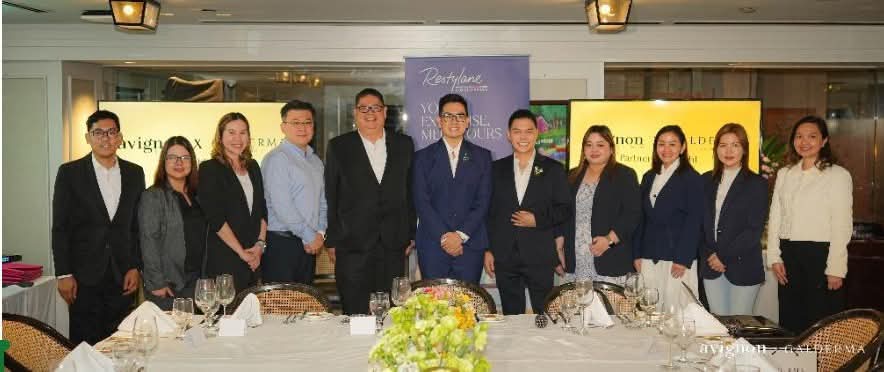From Left to Right: Mr. Al Reburiano (Key Account Manager of Galderma Philippines – Aesthetics), Ms. Joy Cabrera (Commercial Excellence Head of Galderma), Ms. Christine Legaspi (Marketing and Customer Education Training Manager), Mr. Andy Chou (Head of Commercial Operations of Galderma), Mr. Ferdinand “Louie” Roxas (General Manager of Galderma Philippines), Mr. Benedict Sy (President and Co-Founder of Avignon Clinic), Mr. Christopher Cachuela (CEO and founder of Avignon Clinic), June Christine Chio, M.D (Medical Operations Manager), Eufronia Apple Cruz, M.D (Aesthetic Physician of Avignon Clinic), Nancy Gabiota, M.D (Certified Dermatologist of Avignon Clinic) and Ms. Michelle De Jesus (Business Unit Head of Galderma Philippines - Aesthetics
